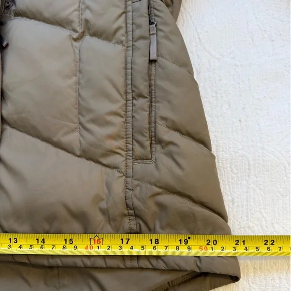 Patagonia Light Brown Quilted Jacket - Picture 11 of 14